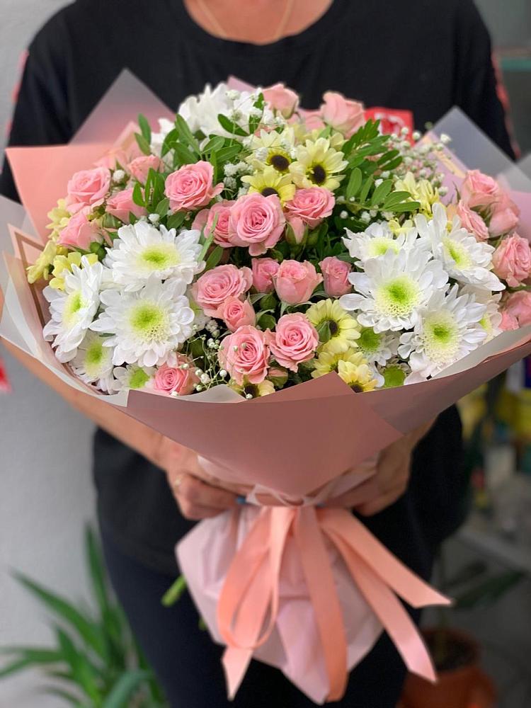 Букет цветов из: Розы и Хризантемы в Нижнее Хорошово