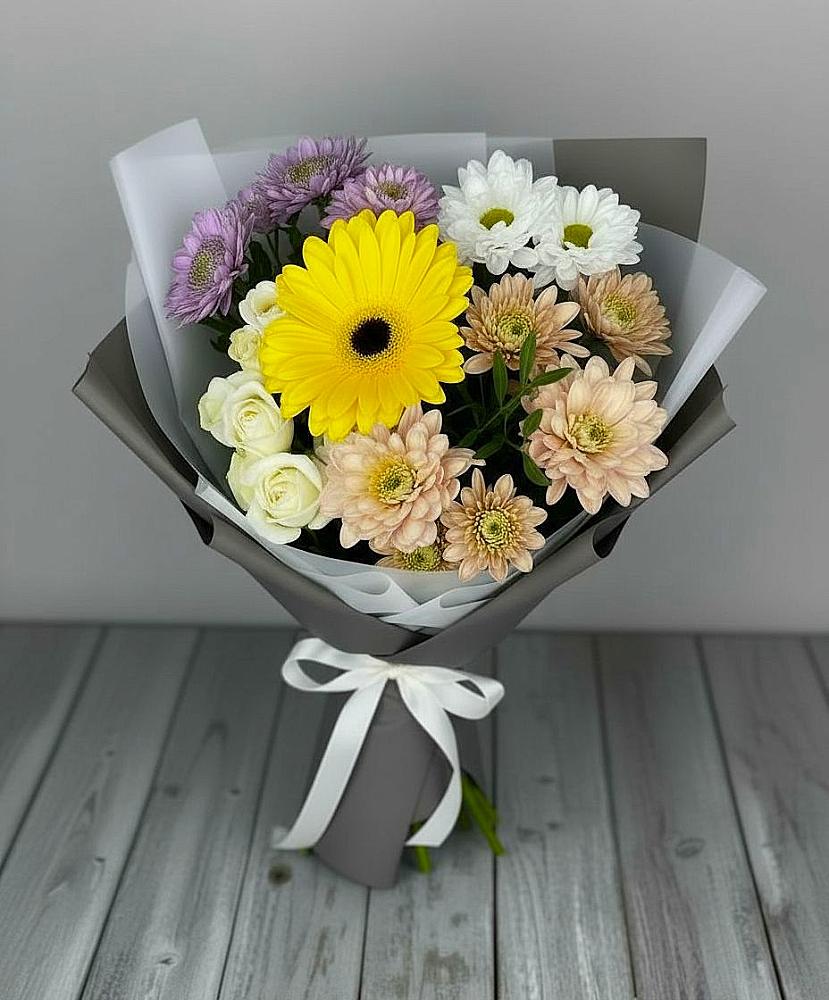 Букет цветов из: Розы, Герберы и Хризантемы в Нижнее Хорошово