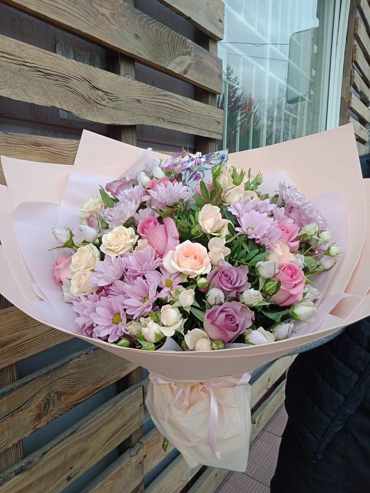 Букет цветов из: Розы и Хризантемы в Нижнее Хорошово