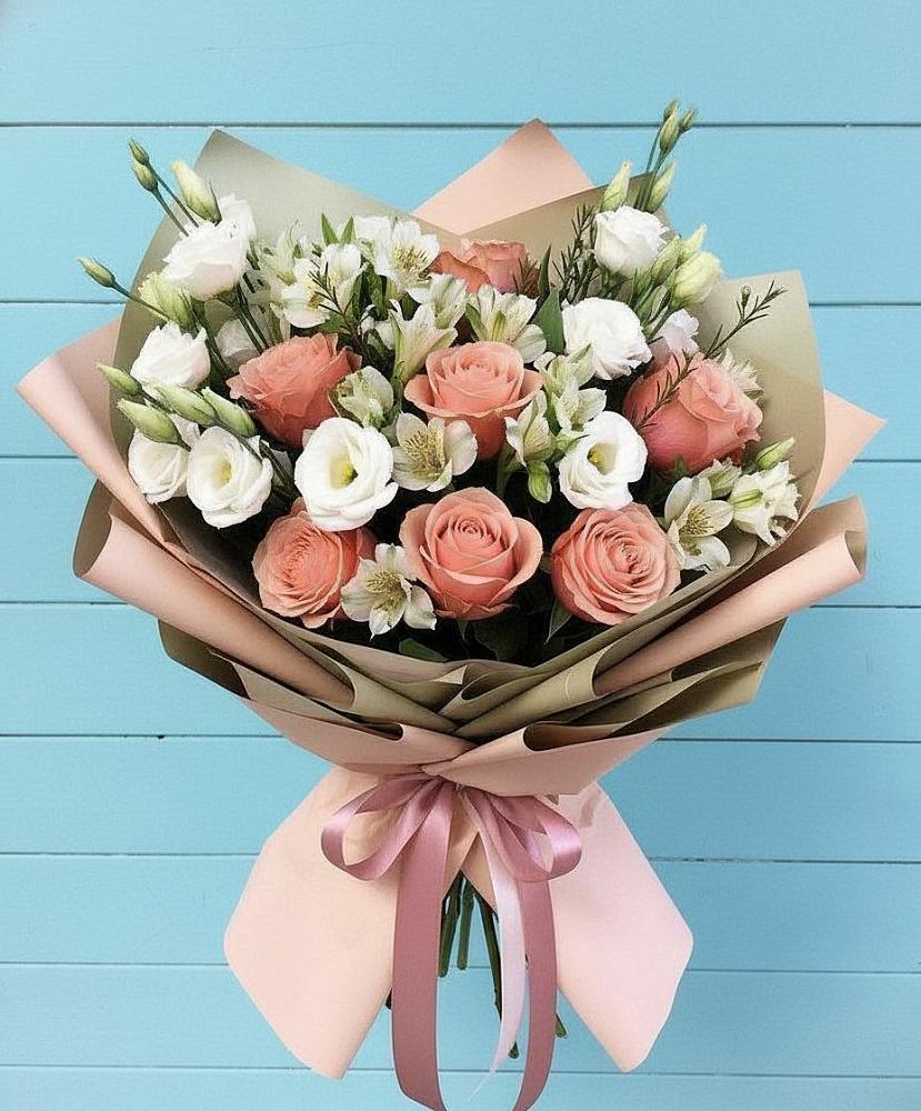 Букет цветов из: Розы, Альстромерии и Лизиантусы в Нижнее Хорошово