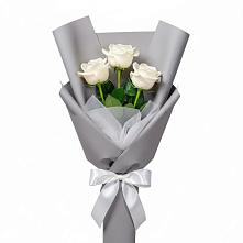 Букет 3 белые розы в Нижнее Хорошово