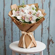 Букет цветов из:  Орхидеи и Розы в Нижнее Хорошово