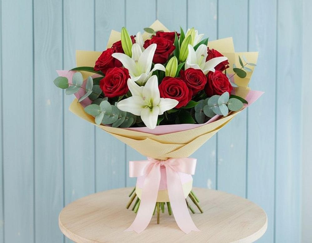 Букет цветов из: Лилии и Розы в Нижнее Хорошово